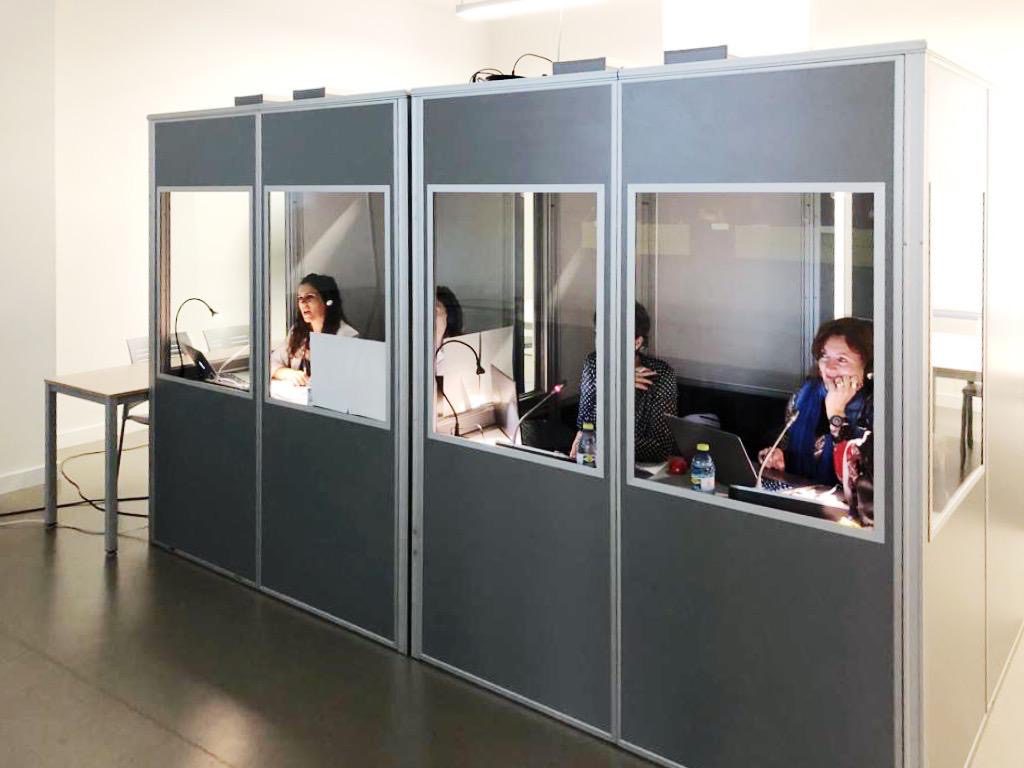traducción simultanea en Alicante - cabinas insonorizadas