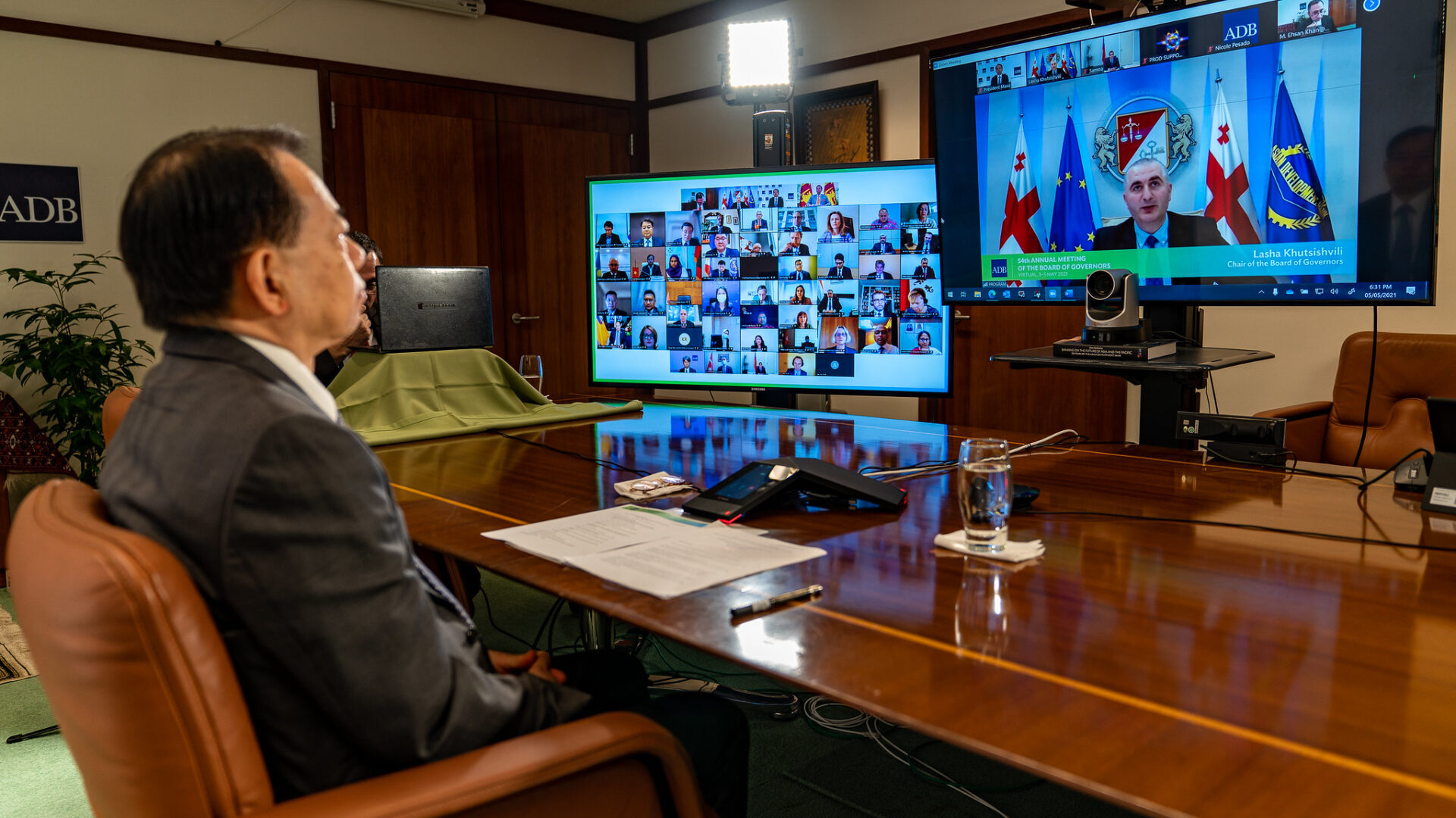 intérprete de enlace para reuniones – pantallas intérprete de enlace para reuniones - pantallas